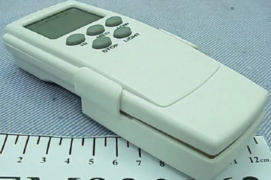 Télécommande générique pour ventilateur de plafond KUJ9302