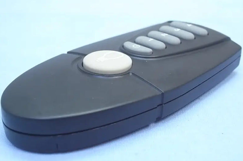 Télécommande générique pour ventilateur de plafond KUJCE10306