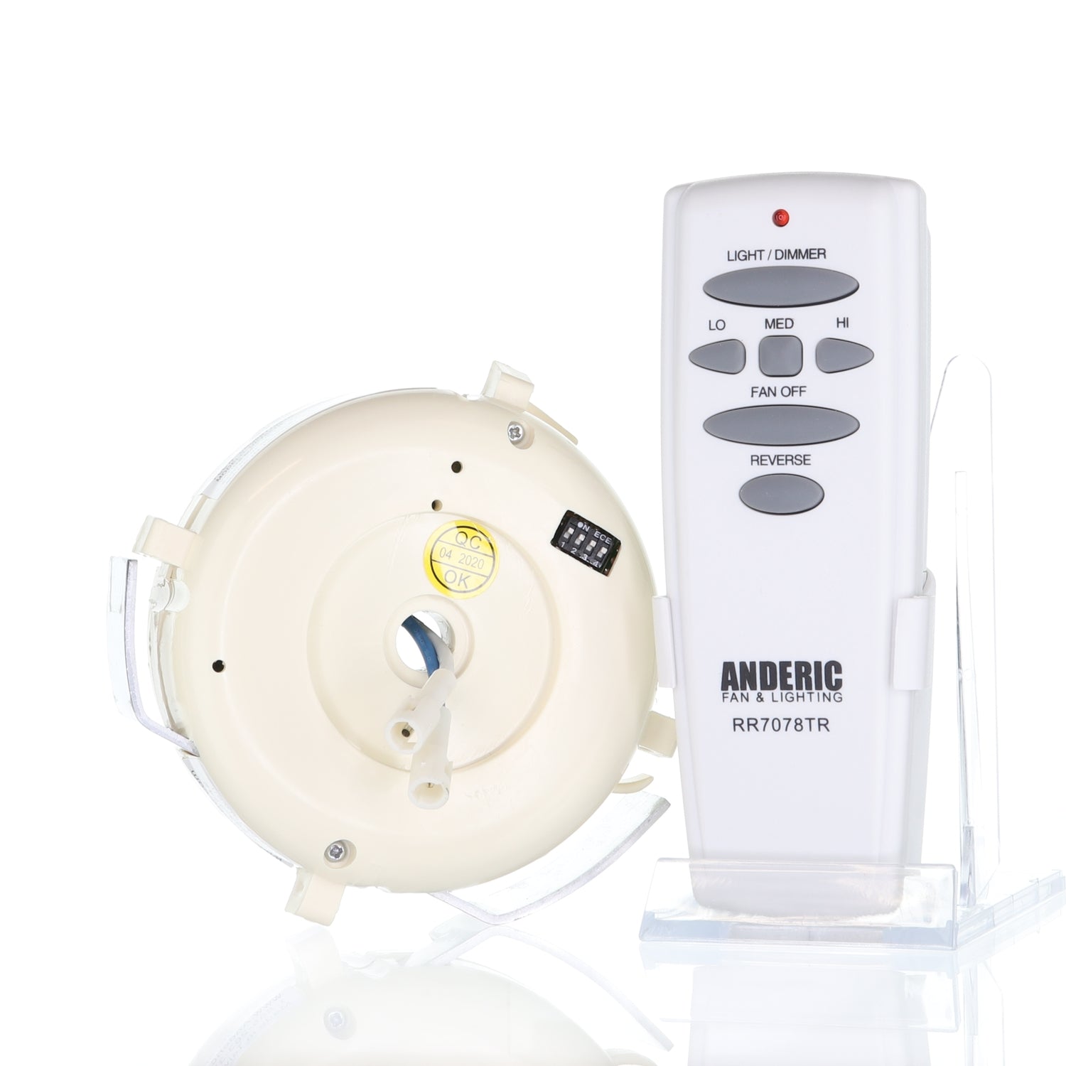 The "Anderic RR7078TR/UC7051R" remote control and receiver are featured on a white backdrop, compatible with the replacement ceiling fan kit for Hampton Bay fans.