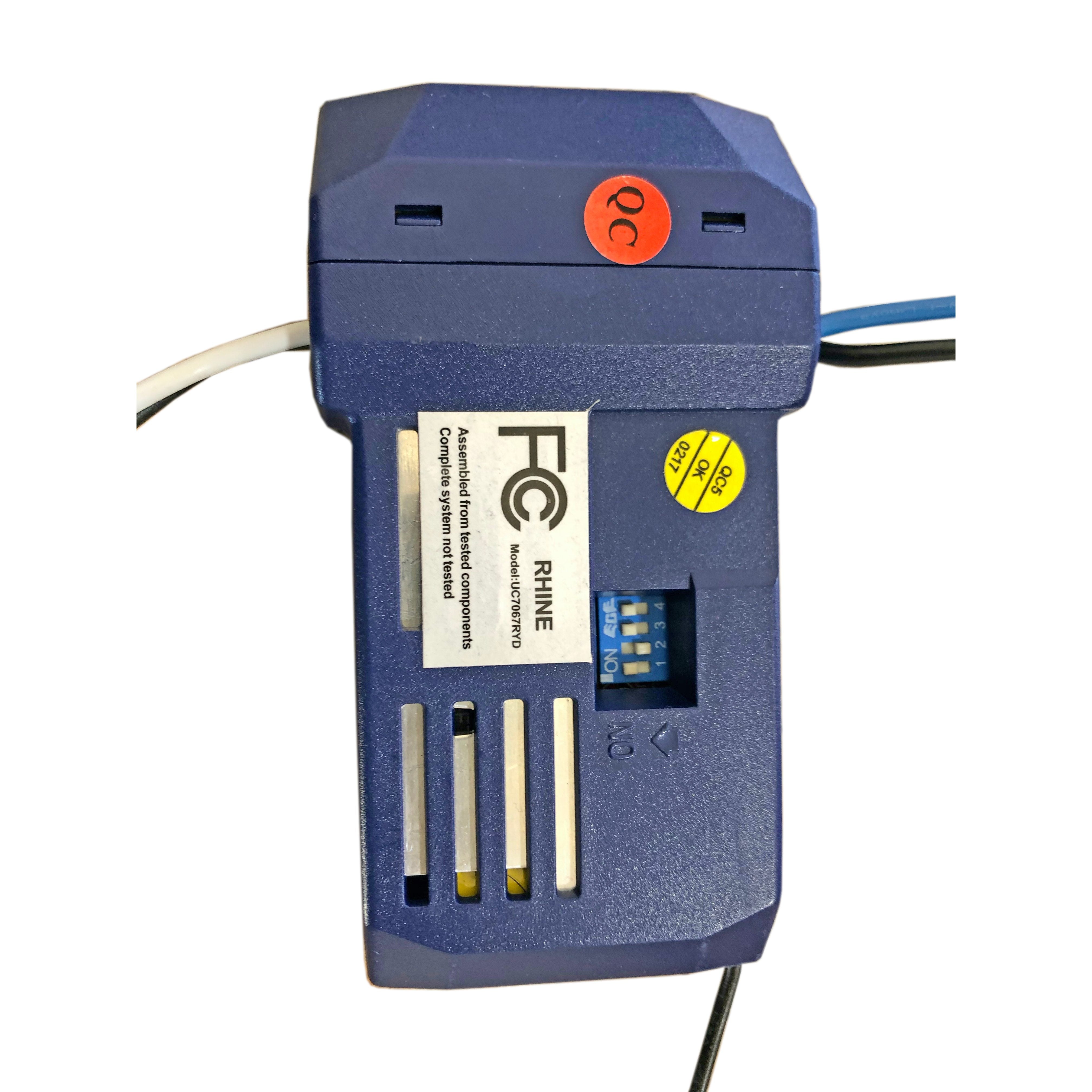 Récepteur de ventilateur de plafond Hampton Bay UC7067RYD