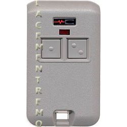 Control remoto para abrepuertas de garaje con llavero multicódigo Linear 3083 de 2 botones y 300 MHz