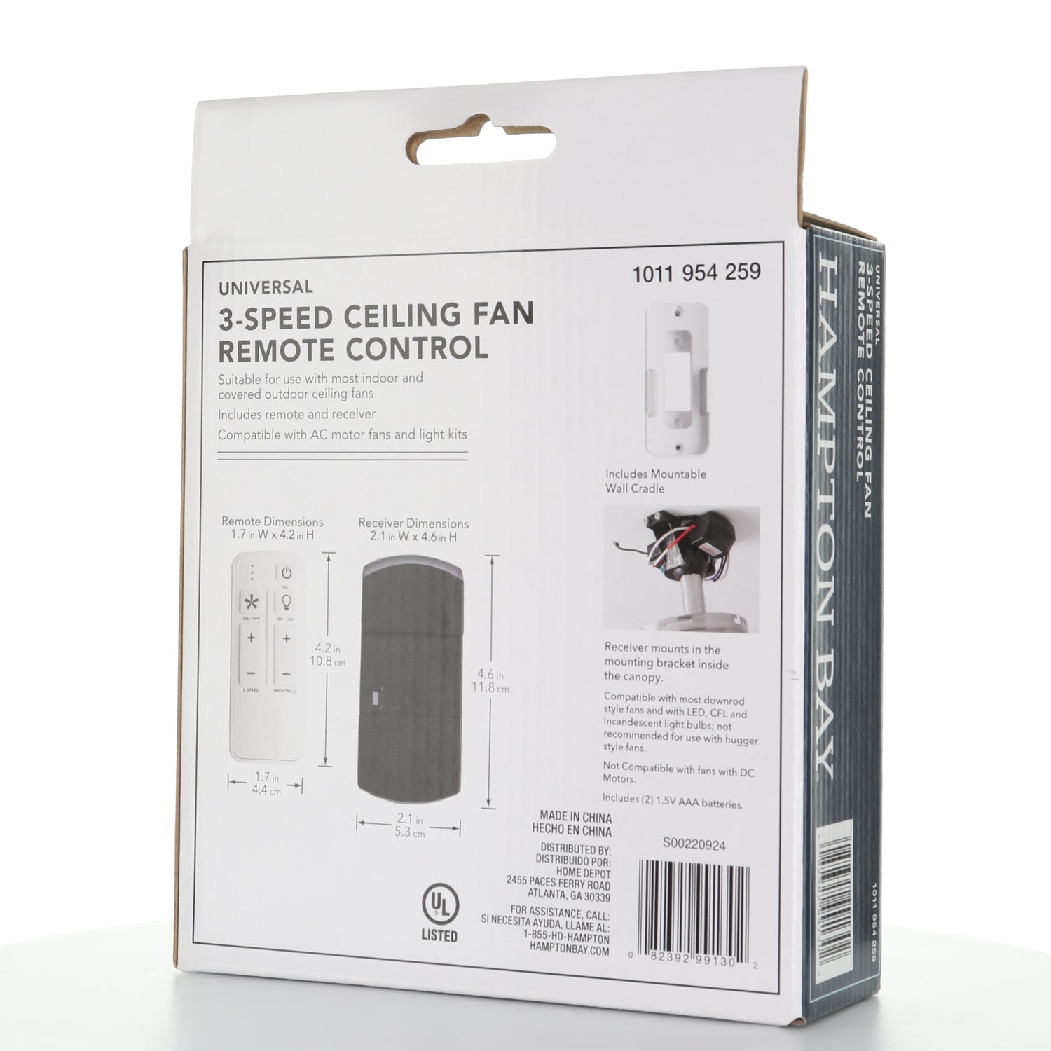 Ventilador de techo universal Hampton Bay blanco de 3 velocidades con clasificación de humedad y control remoto con regulador de intensidad 