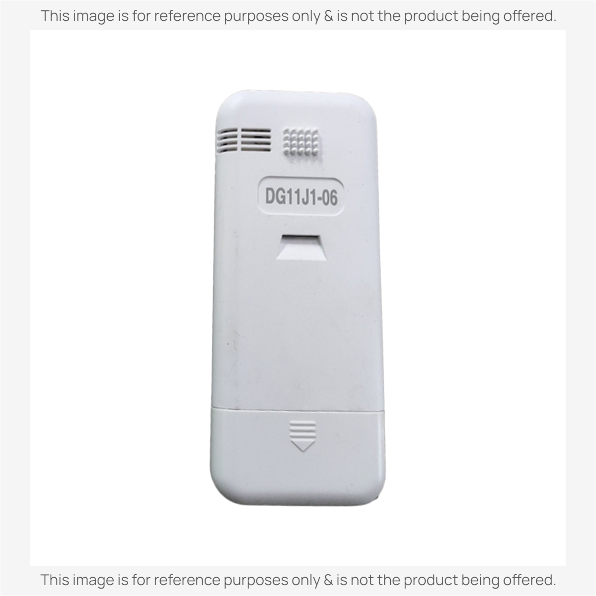 Anderic white replacement remote control for Hisense DG11J1-06 air conditioner units, back view